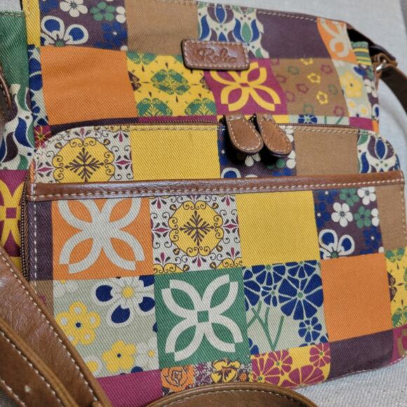 RELIC by Fossil Faux Leather Multi-Color Patchwork Adjustable Crossbody Purse - Picture 2 of 12